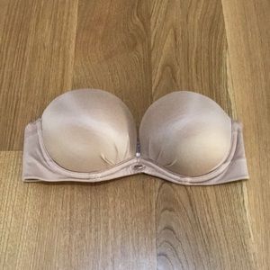 Victoria’s Secret Strapless Push-up Bra
